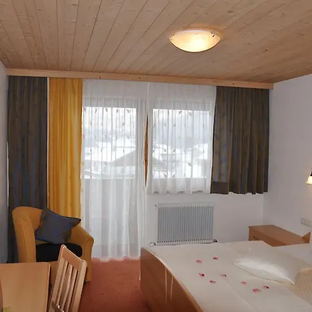 Gasthof Haus Am Waldrand 3*